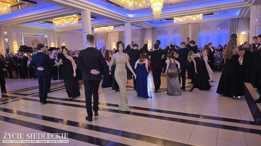 Studniówka w Prusie