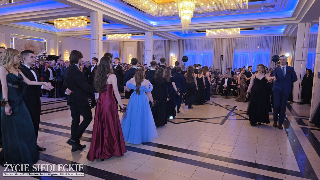 Studniówka w Prusie