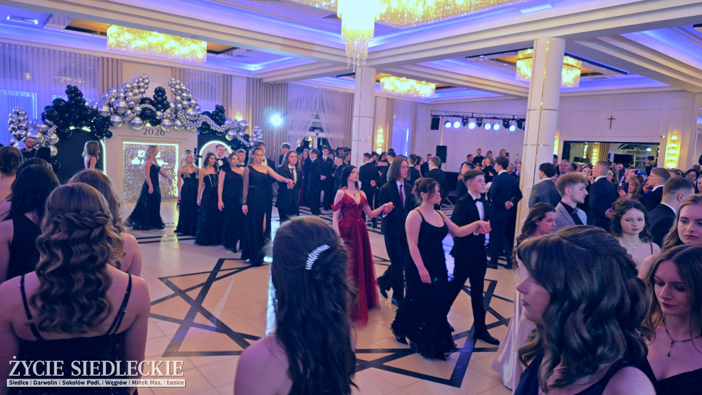 Studniówka w Prusie