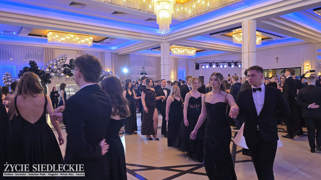 Studniówka w Prusie