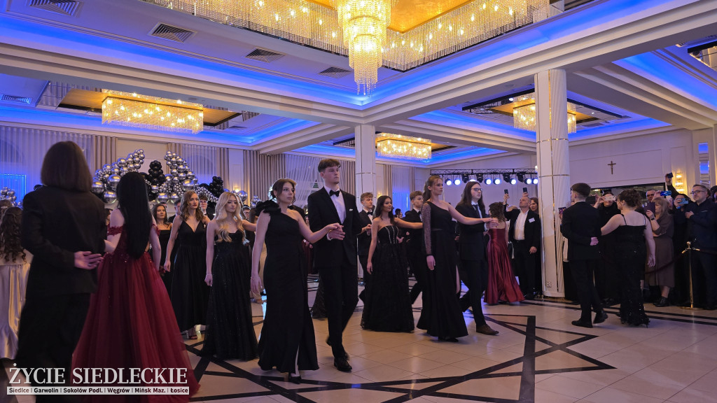 Studniówka w Prusie