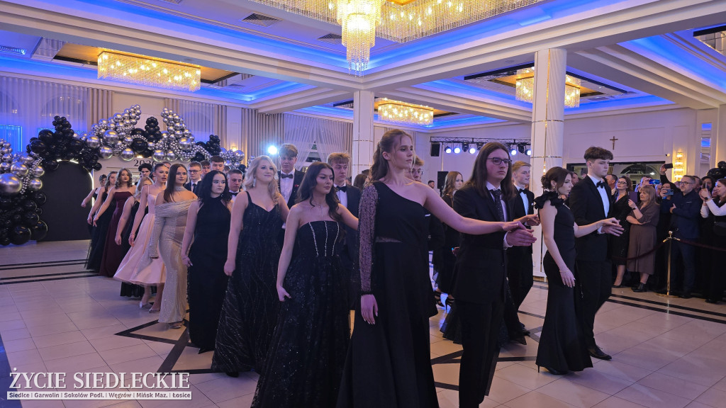 Studniówka w Prusie