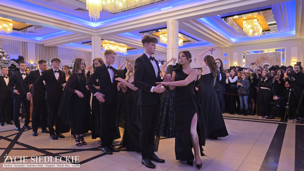 Studniówka w Prusie