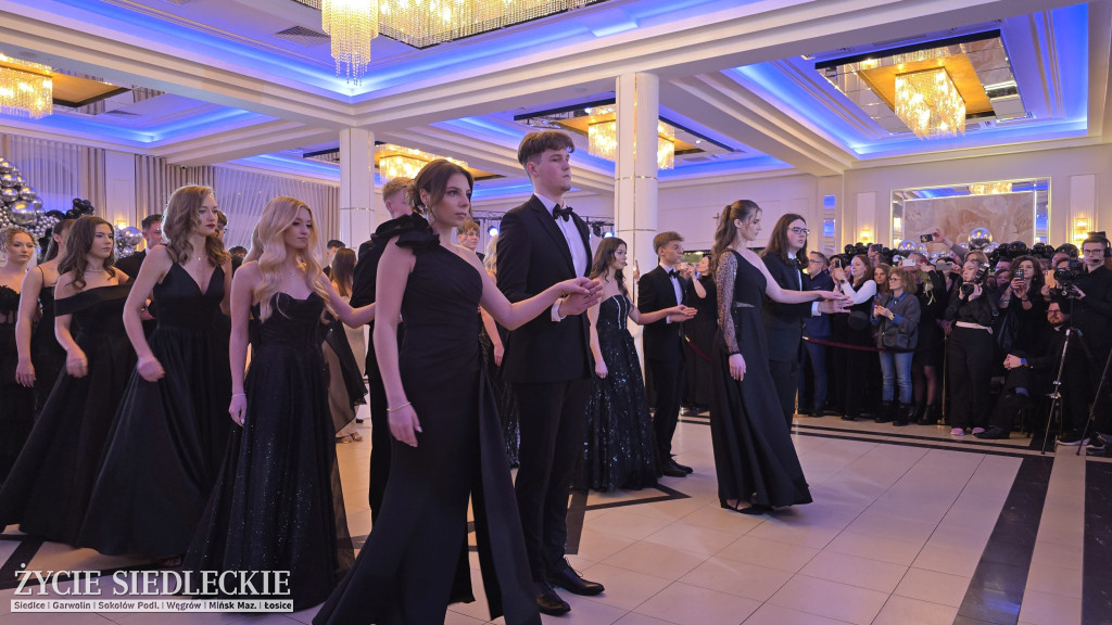 Studniówka w Prusie