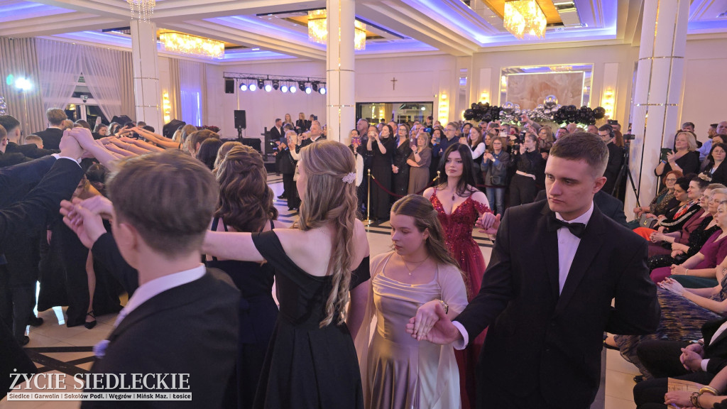 Studniówka w Prusie