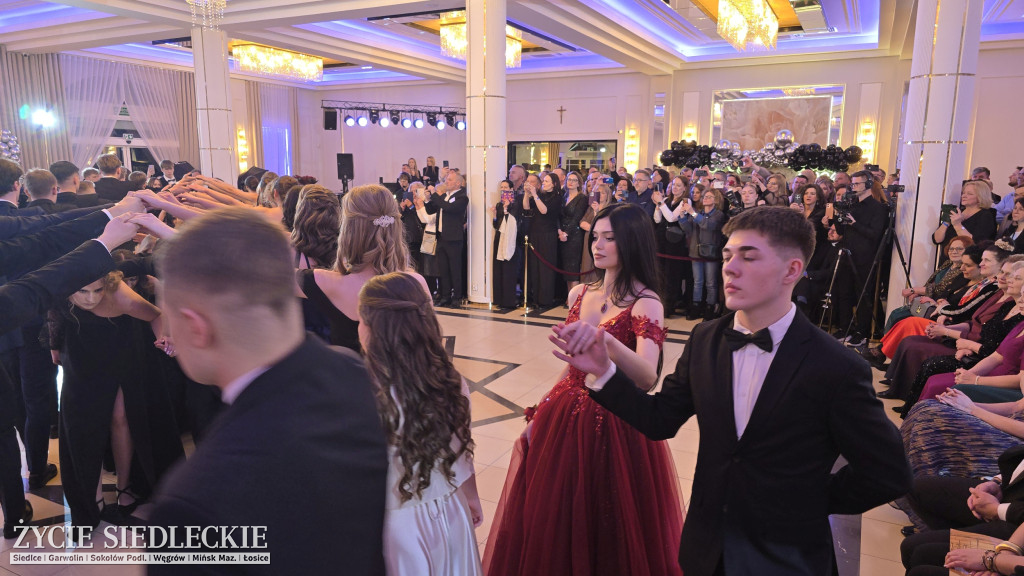 Studniówka w Prusie