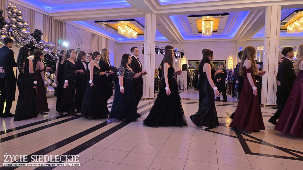 Studniówka w Prusie