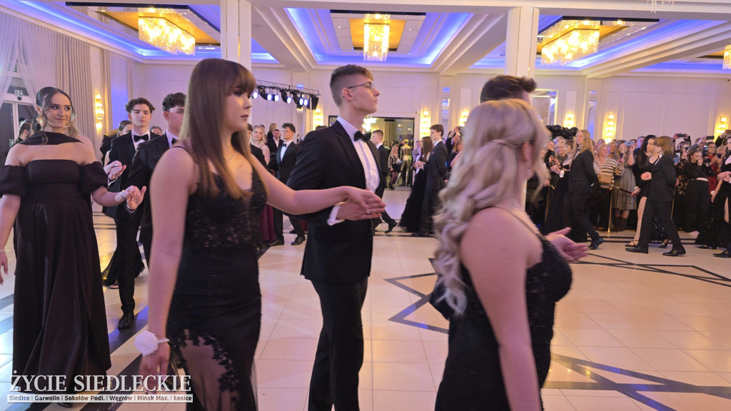 Studniówka w Prusie