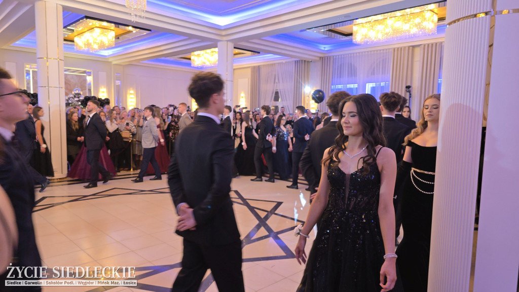 Studniówka w Prusie