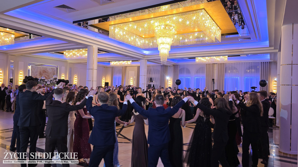 Studniówka w Prusie