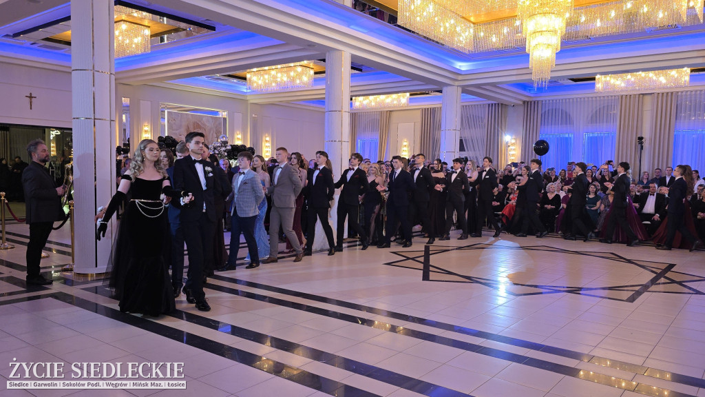 Studniówka w Prusie