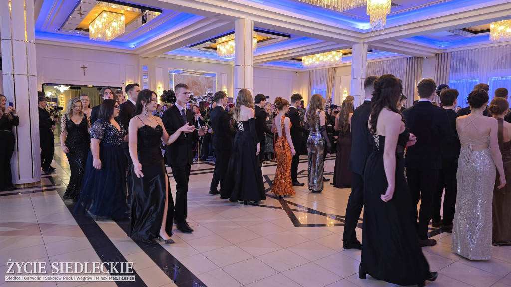 Studniówka w Prusie