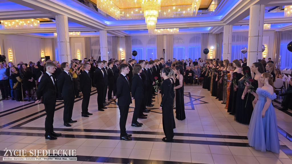 Studniówka w Prusie