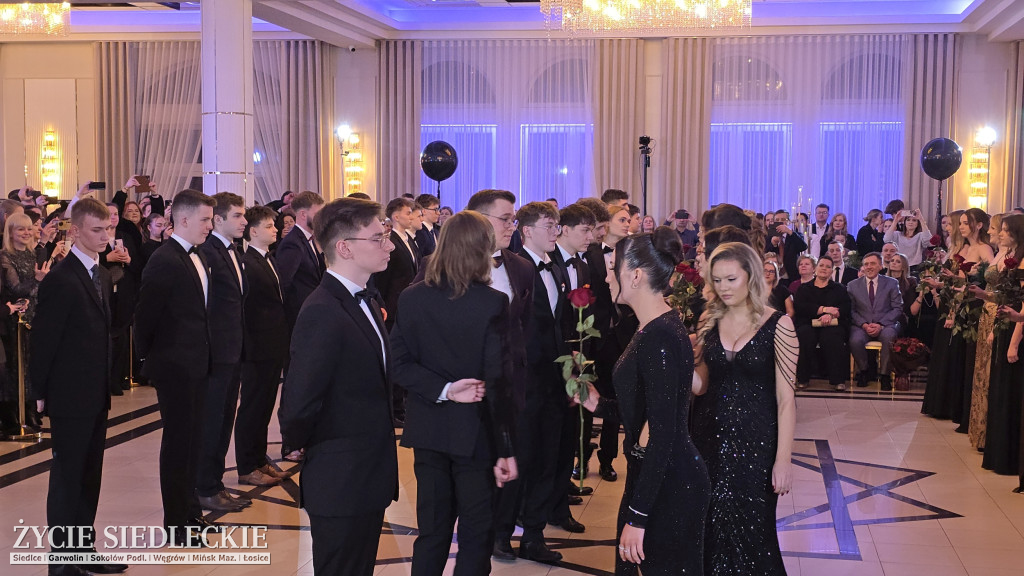 Studniówka w Prusie