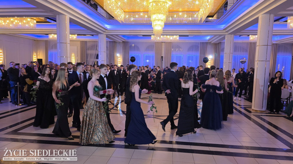 Studniówka w Prusie