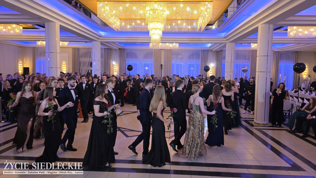 Studniówka w Prusie