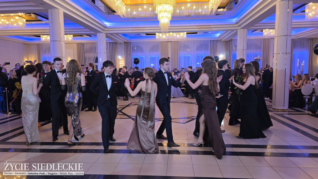 Studniówka w Prusie