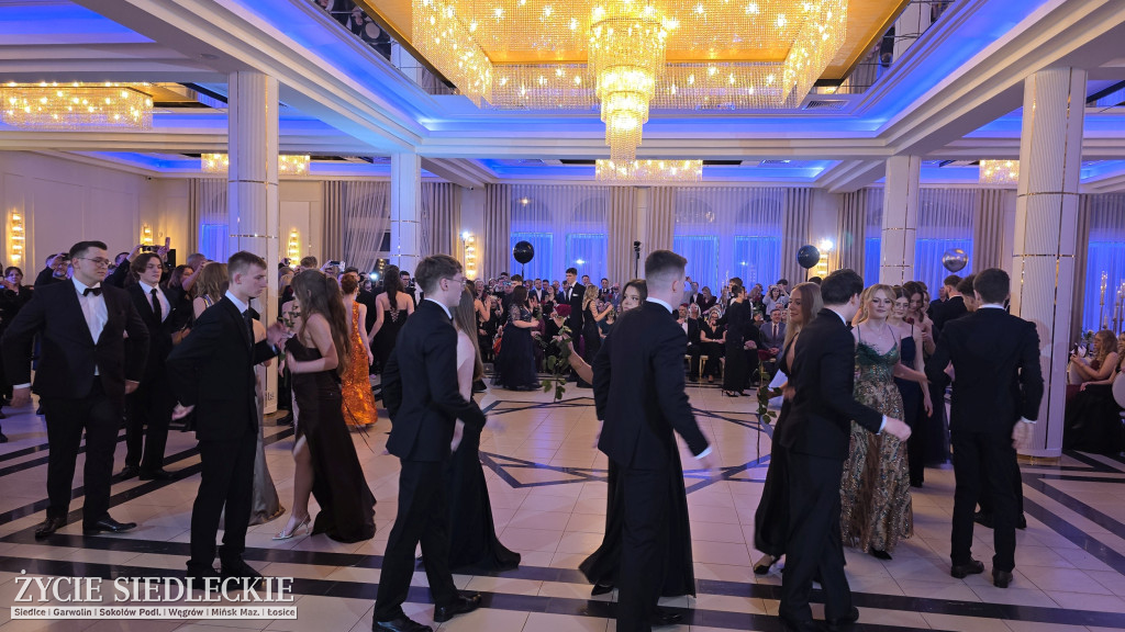 Studniówka w Prusie