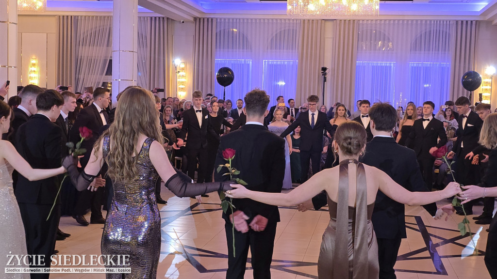 Studniówka w Prusie