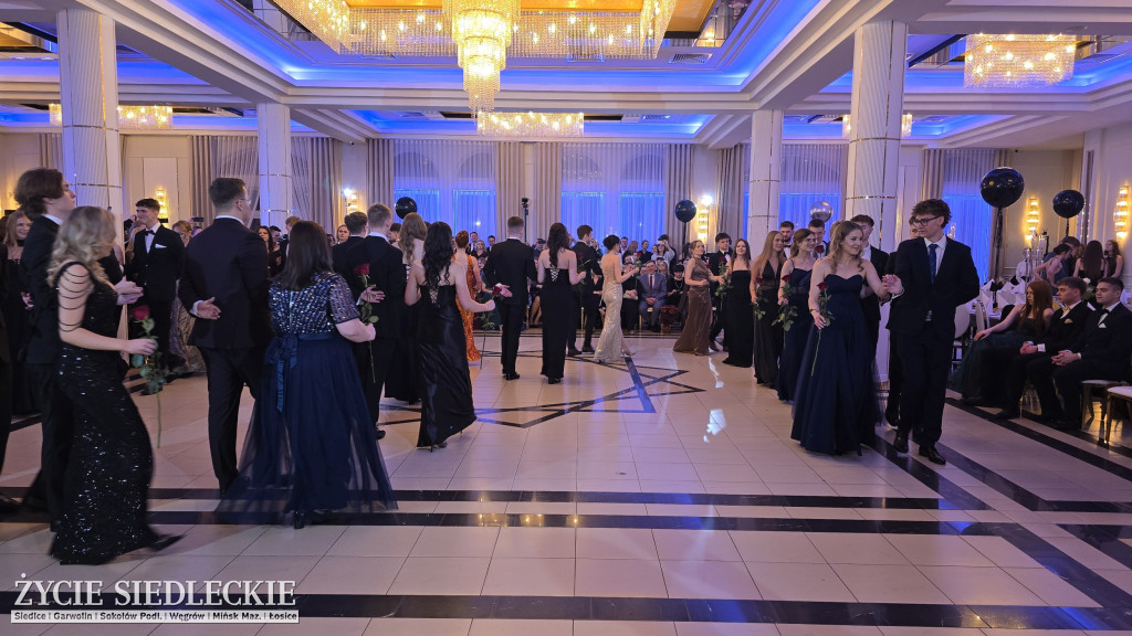 Studniówka w Prusie