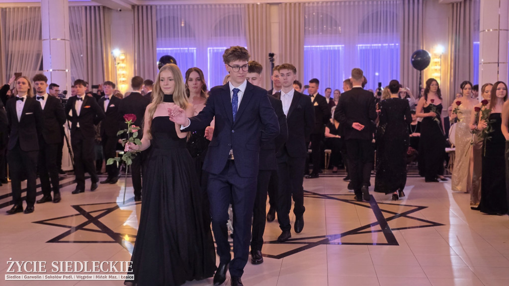 Studniówka w Prusie