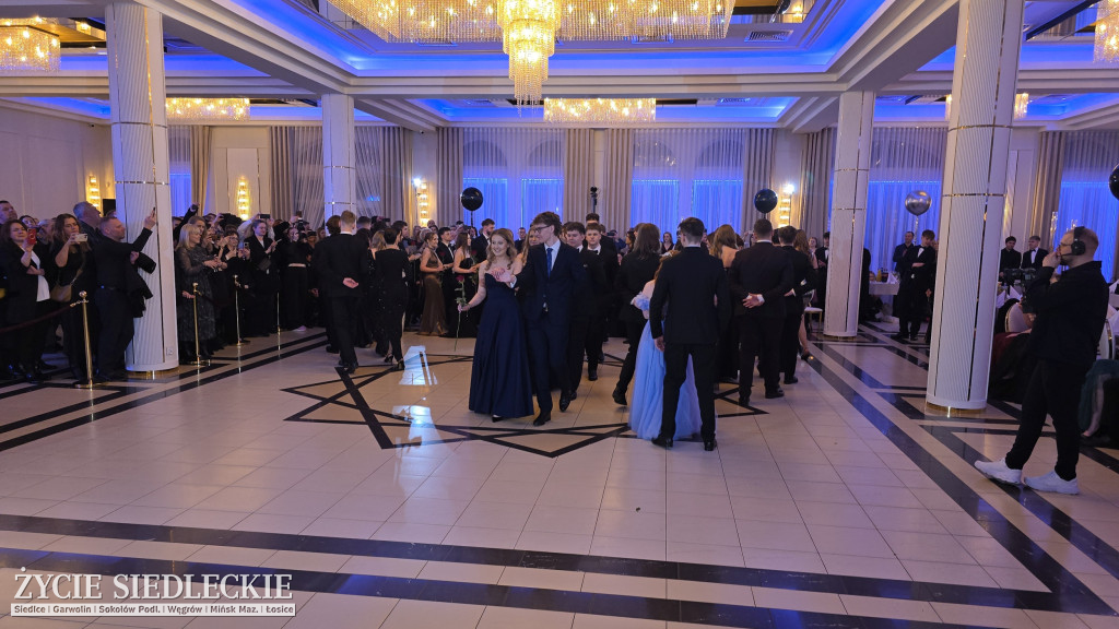 Studniówka w Prusie