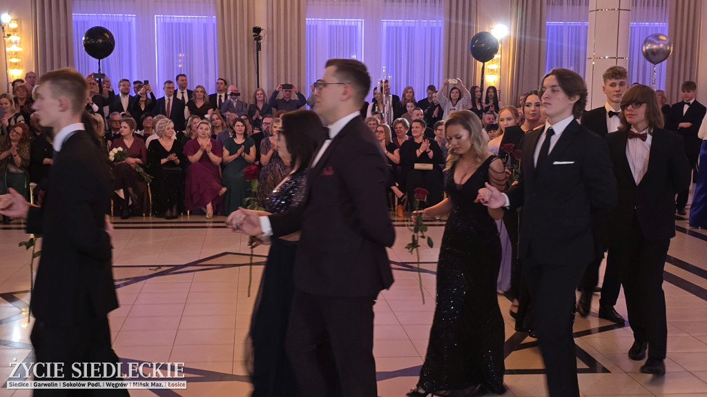 Studniówka w Prusie