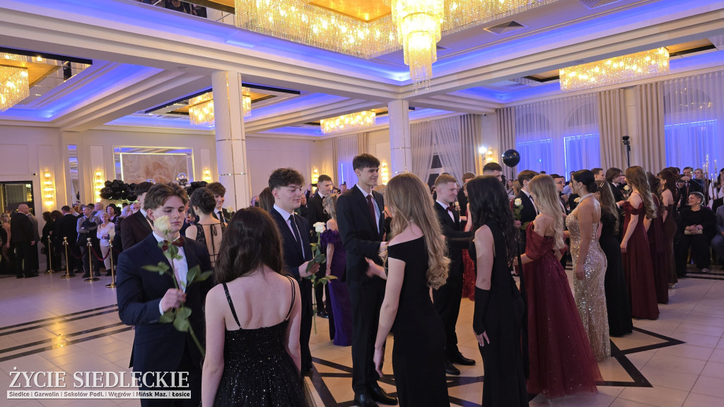 Studniówka w Prusie