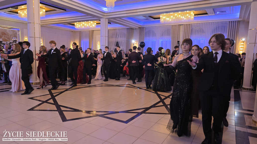 Studniówka w Prusie