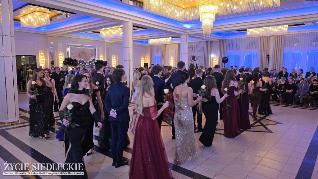 Studniówka w Prusie