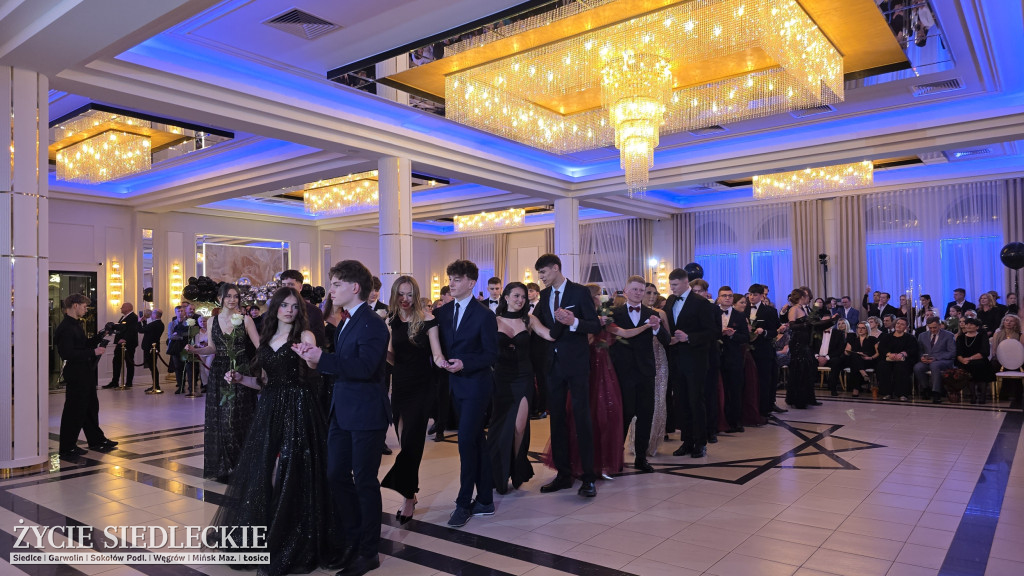 Studniówka w Prusie