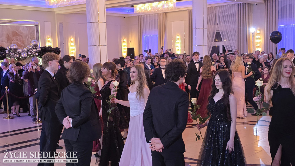 Studniówka w Prusie