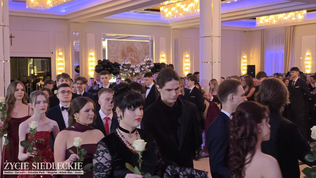 Studniówka w Prusie