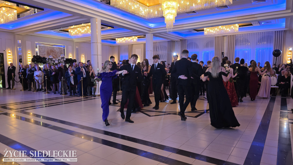 Studniówka w Prusie