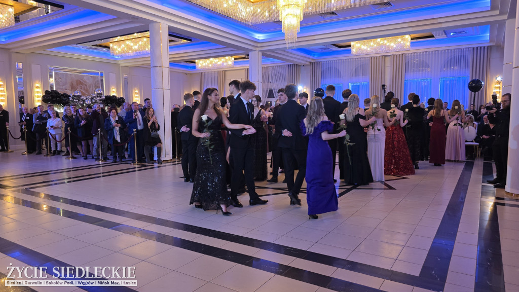 Studniówka w Prusie