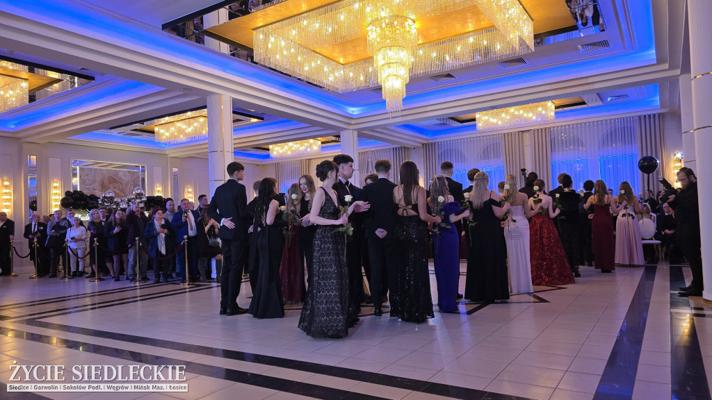 Studniówka w Prusie