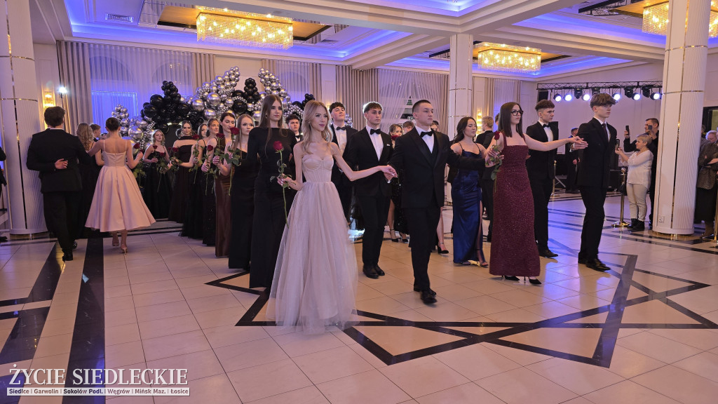 Studniówka w Prusie