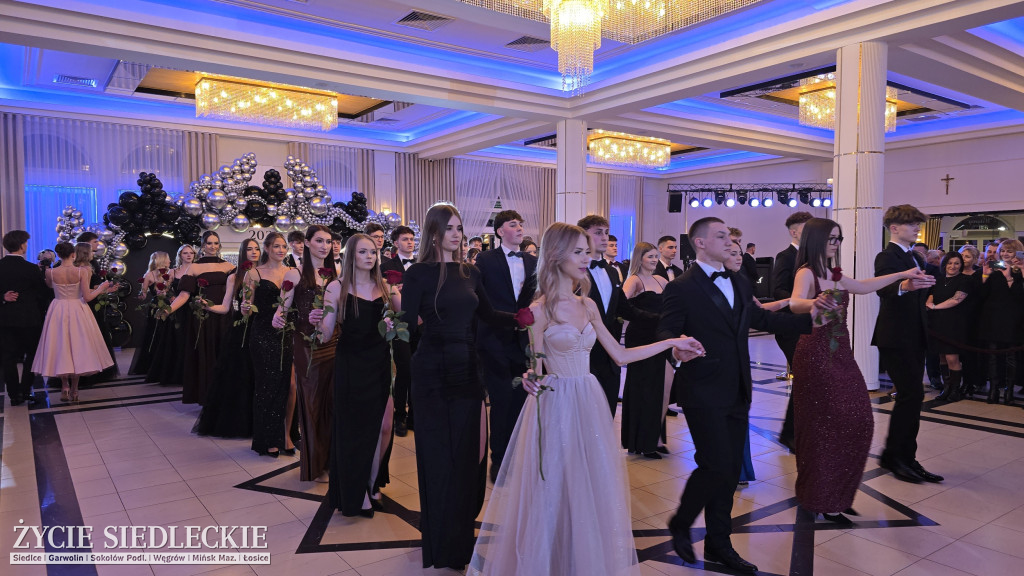 Studniówka w Prusie