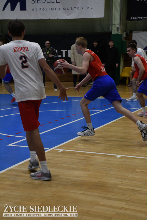 Charytatywny mecz koszykówki Siedlce 2026 – młodzież zagrała dla Dawida