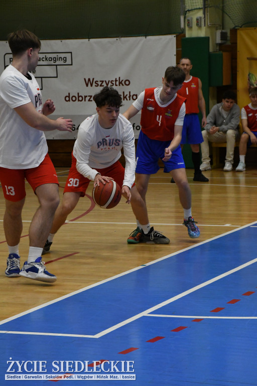 Charytatywny mecz koszykówki Siedlce 2026 – młodzież zagrała dla Dawida