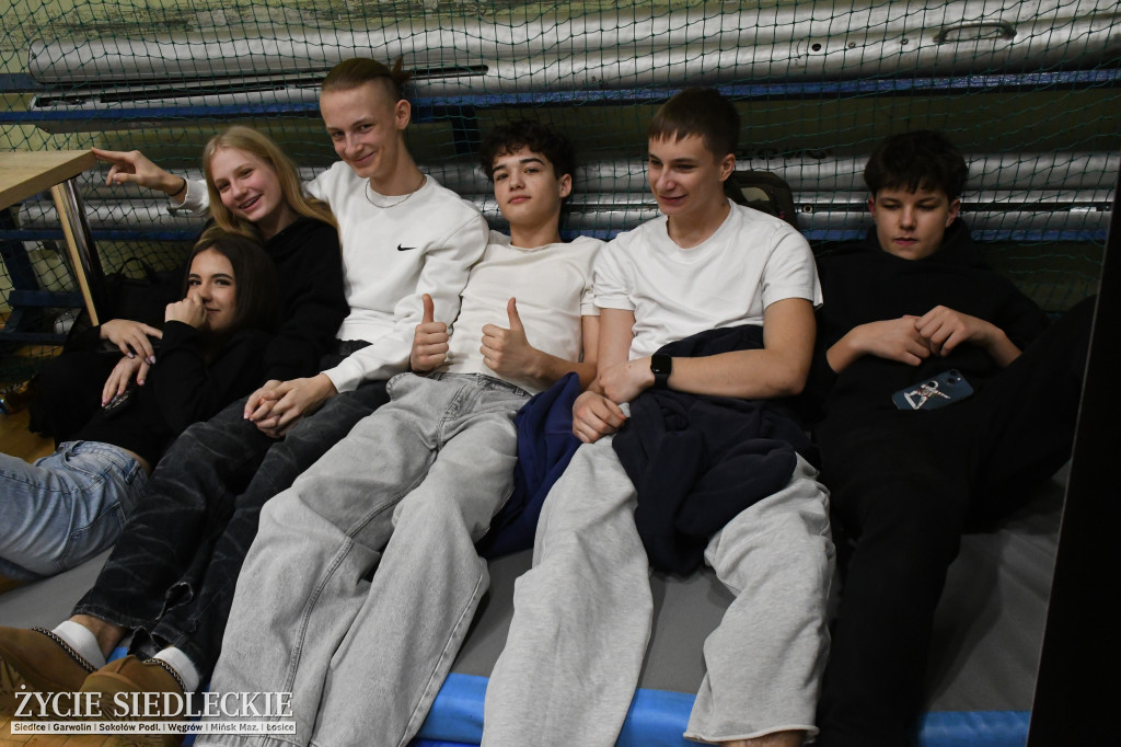 Charytatywny mecz koszykówki Siedlce 2026 – młodzież zagrała dla Dawida