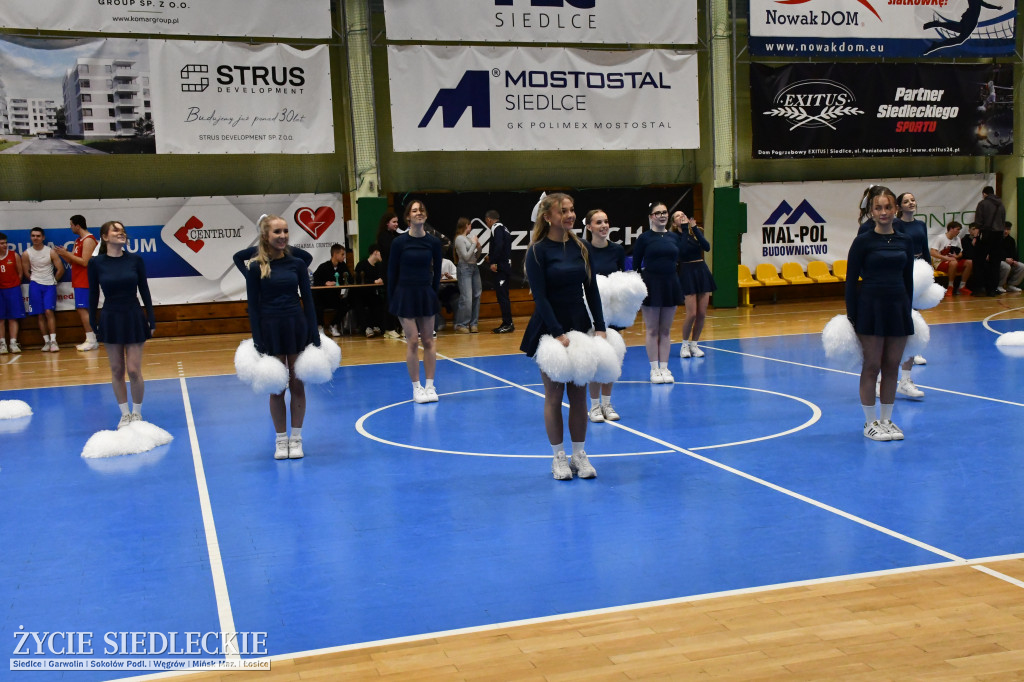 Charytatywny mecz koszykówki Siedlce 2026 – młodzież zagrała dla Dawida