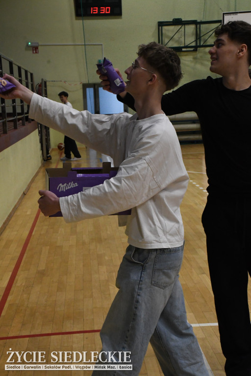 Charytatywny mecz koszykówki Siedlce 2026 – młodzież zagrała dla Dawida