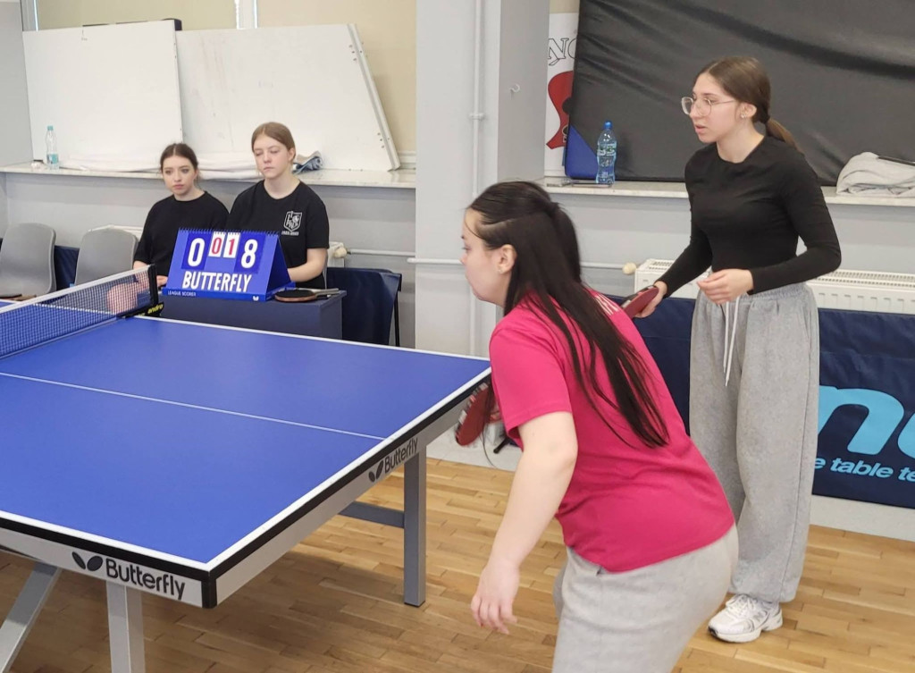 Budowlanka tenis stołowy