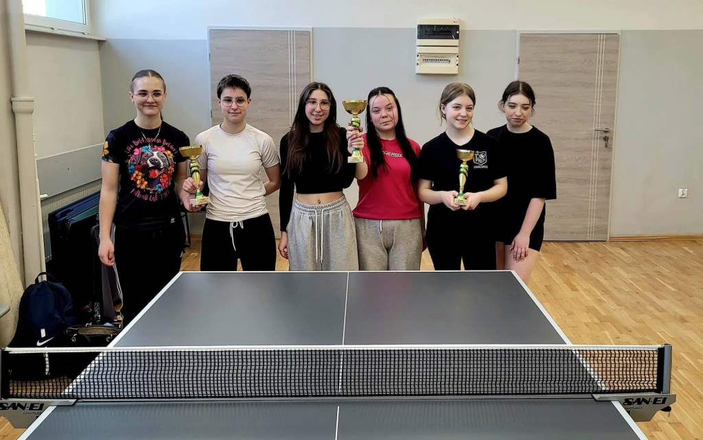 Budowlanka tenis stołowy