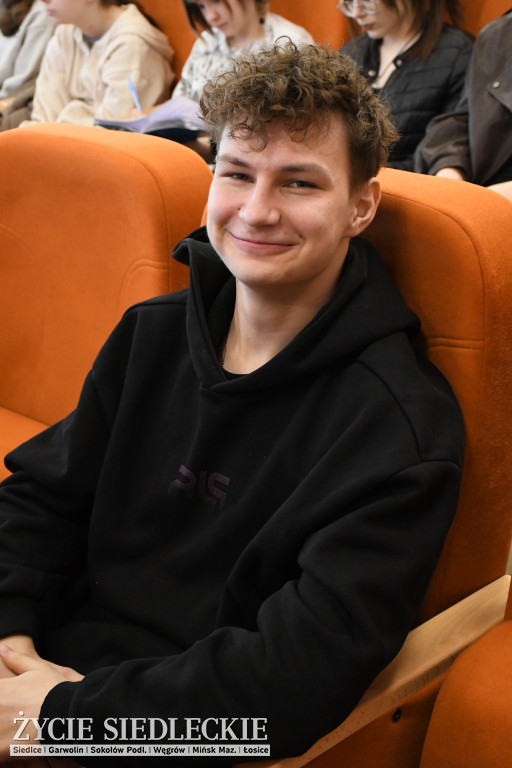 CUD – uczennice Żółkiewskiego i Prusa w Siedlcach o zdrowiu psychicznym i równowadze