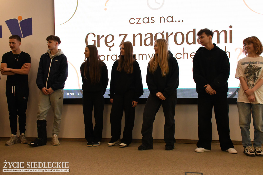 CUD – uczennice Żółkiewskiego i Prusa w Siedlcach o zdrowiu psychicznym i równowadze