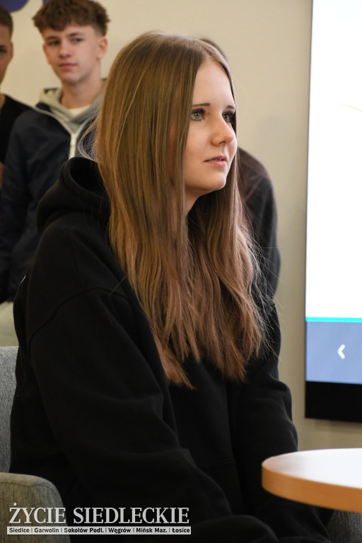 CUD – uczennice Żółkiewskiego i Prusa w Siedlcach o zdrowiu psychicznym i równowadze