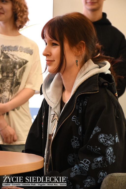 CUD – uczennice Żółkiewskiego i Prusa w Siedlcach o zdrowiu psychicznym i równowadze