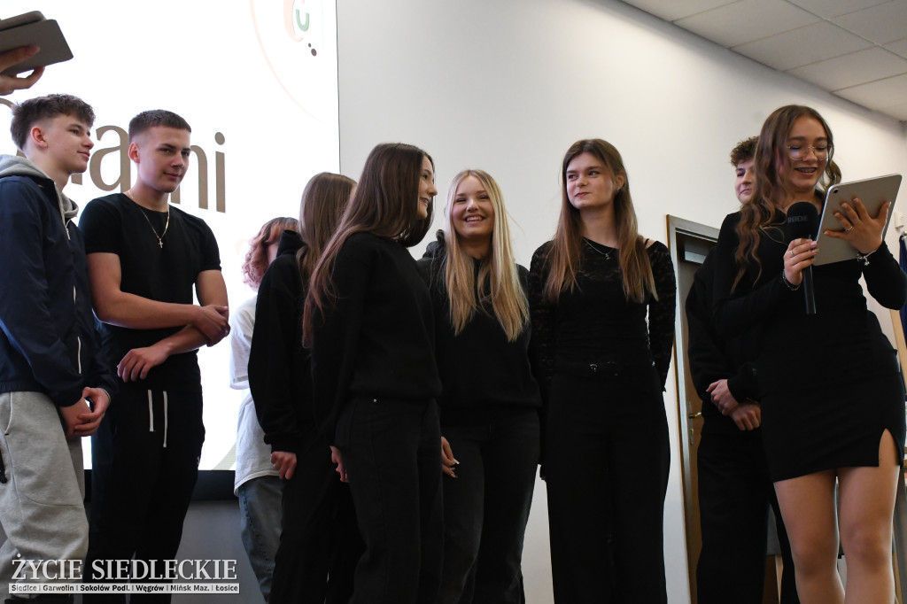 CUD – uczennice Żółkiewskiego i Prusa w Siedlcach o zdrowiu psychicznym i równowadze